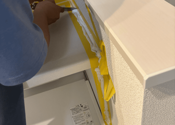 電気配線の施工中